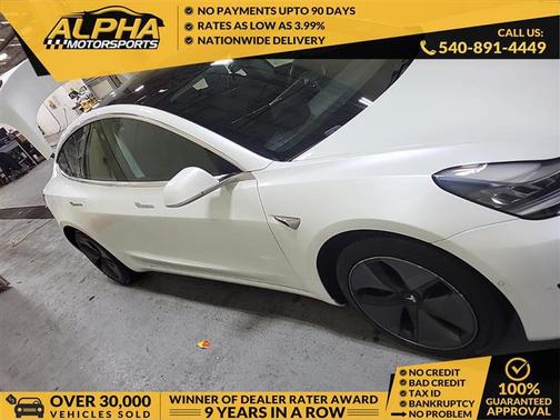 Pearl White Multi-Coat 2018 Tesla Model 3 Long Range