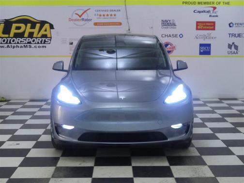 2024 Tesla Model Y Performance Dual Motor All-Wheel Drive