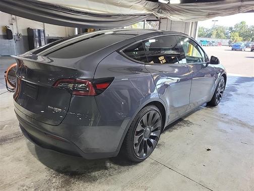 2023 Tesla Model Y Performance Dual Motor All-Wheel Drive