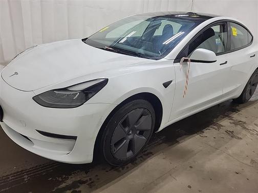 2023 Tesla Model 3 Standard Range Plus