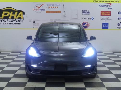 2018 Tesla Model 3 Long Range