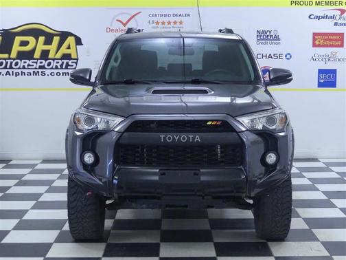 Magnetic Gray Metallic 2018 Toyota 4Runner TRD Off Road Premium
