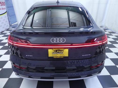2020 Audi e-tron Sportback Premium Plus