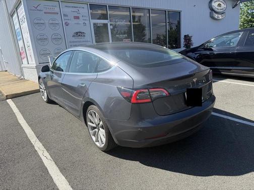 Gray 2019 Tesla Model 3 Long Range