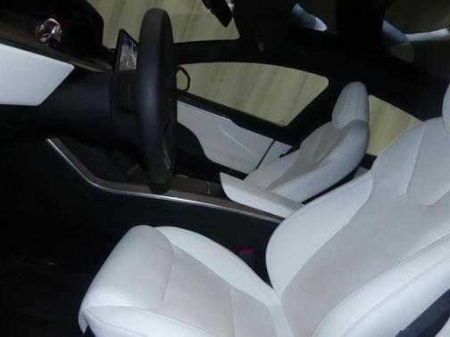 2022 Tesla Model S Dual Motor All-Wheel Drive