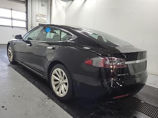 2018 Tesla Model S 75D