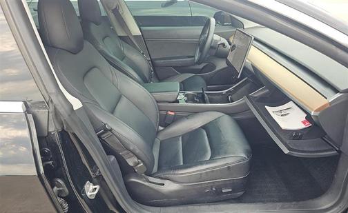2019 Tesla Model 3 Standard Range Plus