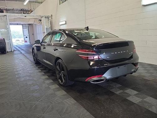 2022 Genesis G70 3.3T AWD