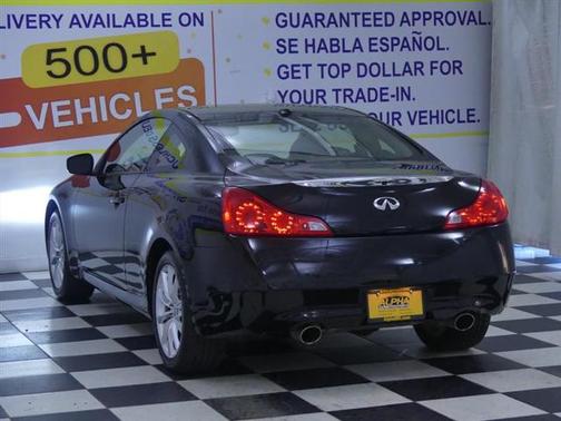 2014 INFINITI Q60 Base