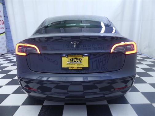2023 Tesla Model 3 Standard Range