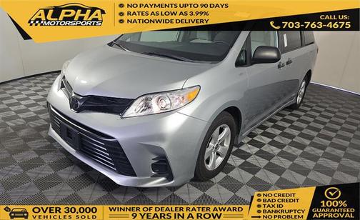 Celestial Silver Metallic 2020 Toyota Sienna SE