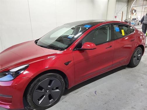 2023 Tesla Model 3 Standard Range