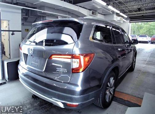 2020 Honda Pilot Touring 8-Passenger