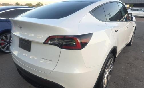 2023 Tesla Model Y Long Range Dual Motor All-Wheel Drive