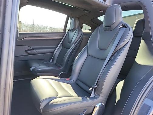 2023 Tesla Model X Dual Motor All-Wheel Drive