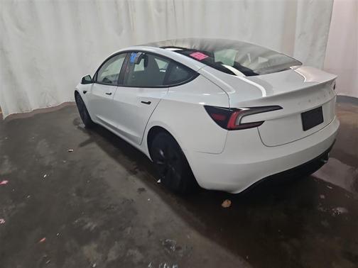 2024 Tesla Model 3 Standard Range