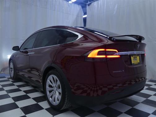 2016 Tesla Model X P90D