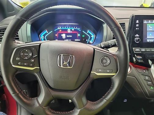 Radiant Red Metallic II 2023 Honda Odyssey Sport