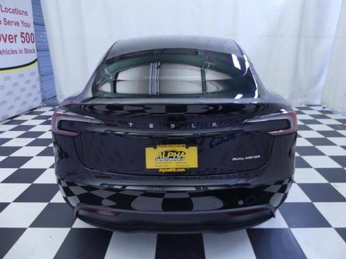 2025 Tesla Model 3 Long Range