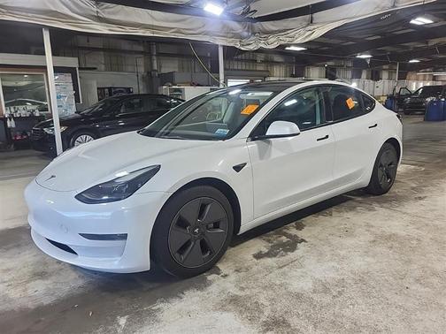 2023 Tesla Model 3 Standard Range