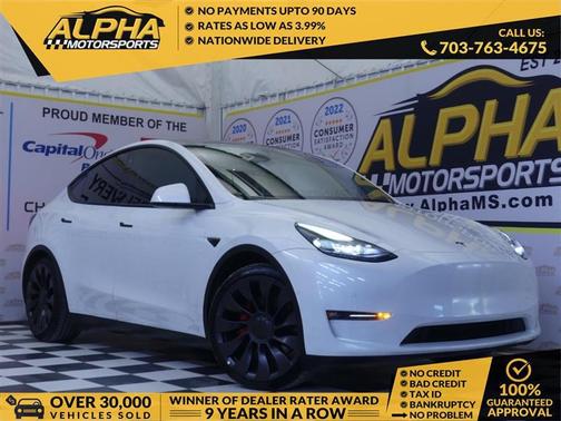Pearl White Multi-Coat 2022 Tesla Model Y Performance Dual Motor All-Wheel Drive
