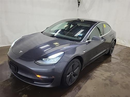 2019 Tesla Model 3 Standard Range Plus