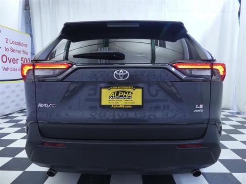 2020 Toyota RAV4 LE