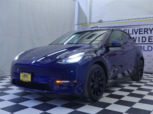 2021 Tesla Model Y Long Range Dual Motor All-Wheel Drive