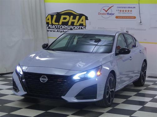 Gray Sky Pearl 2024 Nissan Altima SR FWD