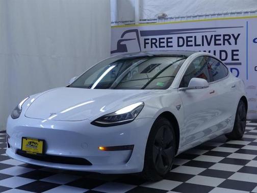 2020 Tesla Model 3 Standard Range Plus