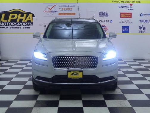 2022 Lincoln Nautilus Reserve