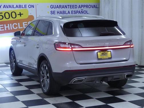 2022 Lincoln Nautilus Reserve