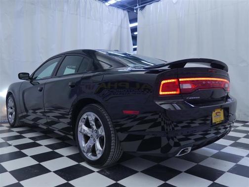 2014 Dodge Charger SXT