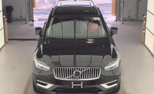 2023 Volvo XC90 Recharge Plug-In Hybrid T8 Plus Bright Theme 7-Seater
