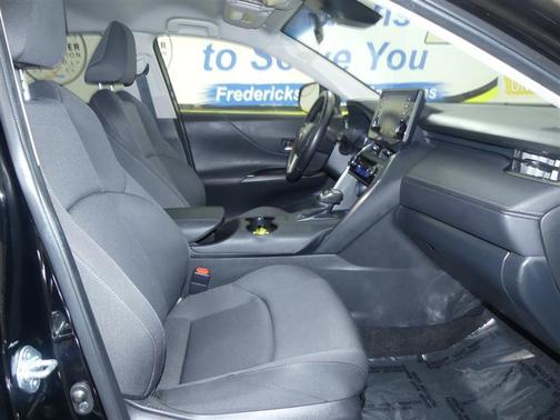 2021 Toyota Venza LE
