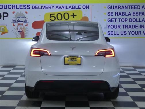 2021 Tesla Model Y Standard Range Rear-Wheel Drive