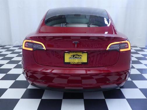 2020 Tesla Model 3 Standard Range Plus