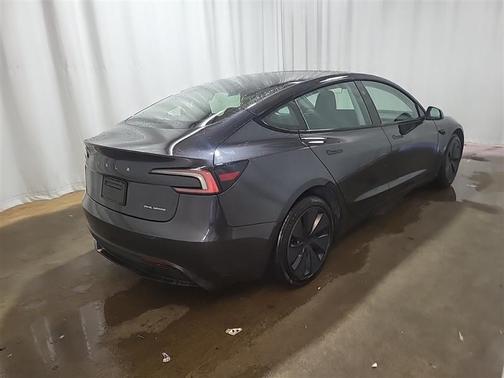 2024 Tesla Model 3 Long Range