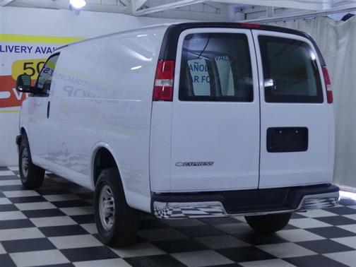 2023 Chevrolet Express 2500 RWD 2500 Regular Wheelbase WT