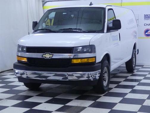 2023 Chevrolet Express 2500 RWD 2500 Regular Wheelbase WT