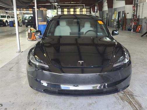 2024 Tesla Model 3 Standard Range