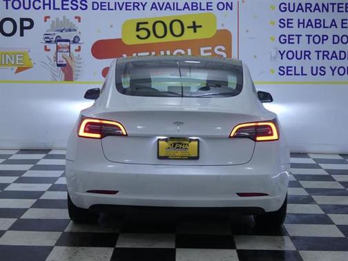 2020 Tesla Model 3 Standard Range Plus