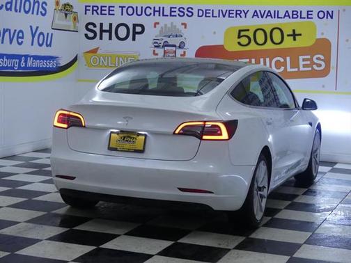 2020 Tesla Model 3 Standard Range Plus
