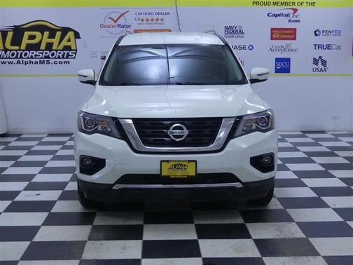 2019 Nissan Pathfinder SV