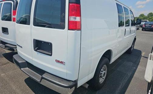 2023 GMC Savana 2500 Work Van
