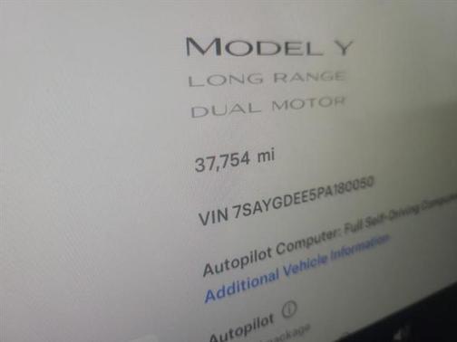 2023 Tesla Model Y Long Range Dual Motor All-Wheel Drive
