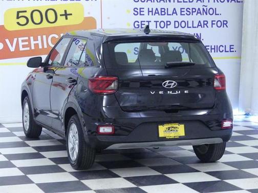 2021 Hyundai VENUE SE
