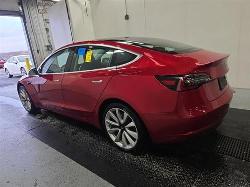 2020 Tesla Model 3 Long Range