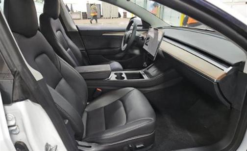 2023 Tesla Model 3 Performance