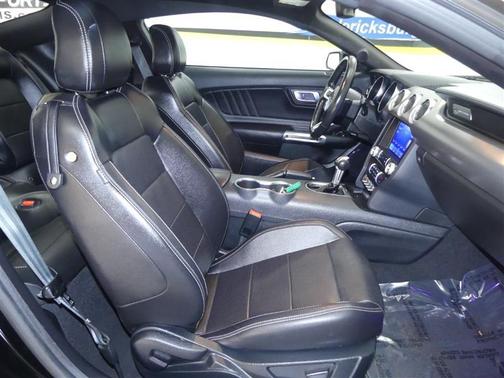 2023 Ford Mustang EcoBoost Premium